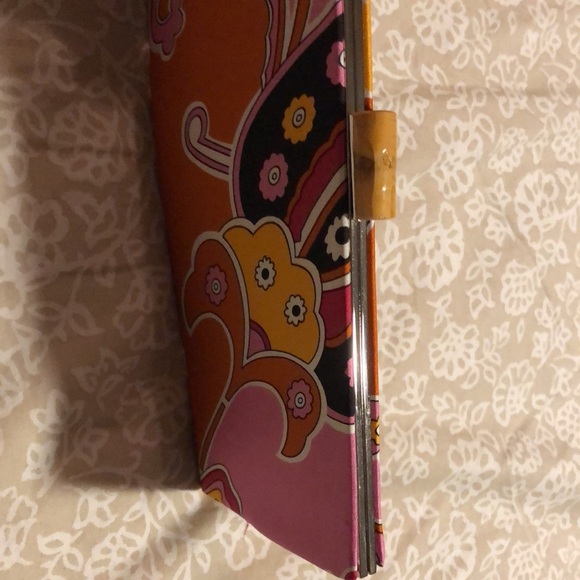 Banana Republic clutch purse, unique floral slim design with satin fabric - Picture 6 of 7